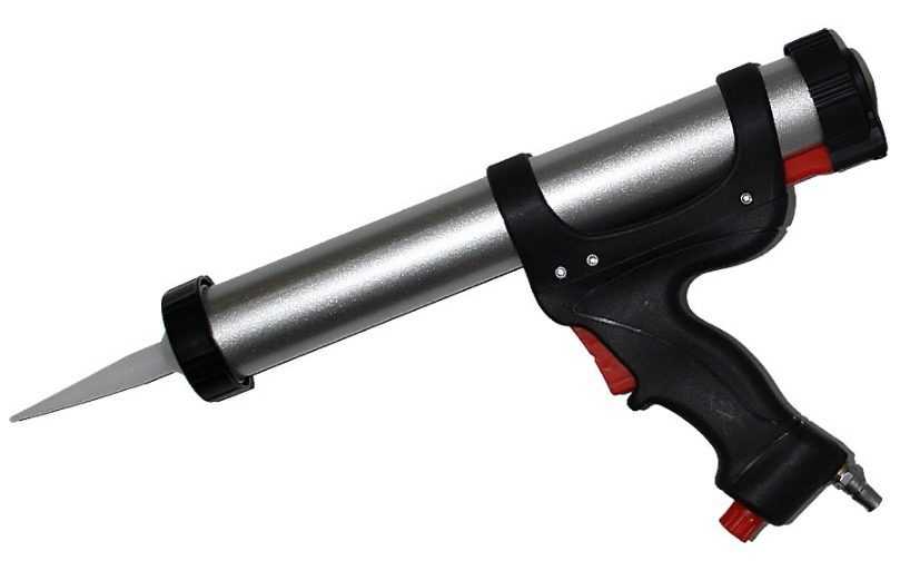 Закрытый пистолет для герметика: профессиональный алюминиевый вариант объемом 600 мл, рейтинг производителей, размеры продукции закрытого типа, производство т4р