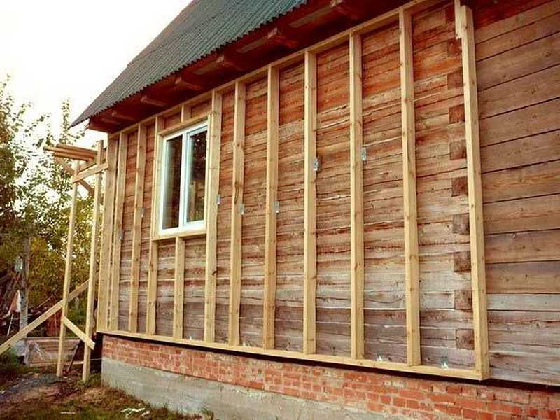 Как утеплить деревянным дом снаружи и чем
