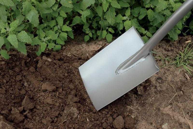 Лопата: что это такое? из чего состоят широкие садовые лопатки? большие и маленькие модели производства finland и gardena