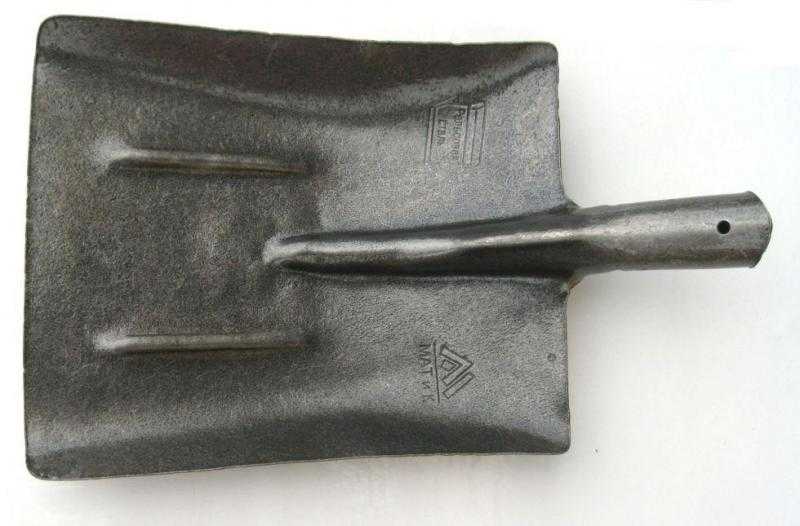 Лопата из рельсовой стали: особенности штыковой прямоугольной лопаты от производителя «матик» и окорочной лопаты-ледоруба. отзывы владельцев