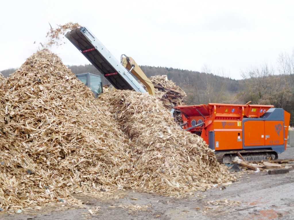 Переработка древесины и древесных отходов: способы, оборудование