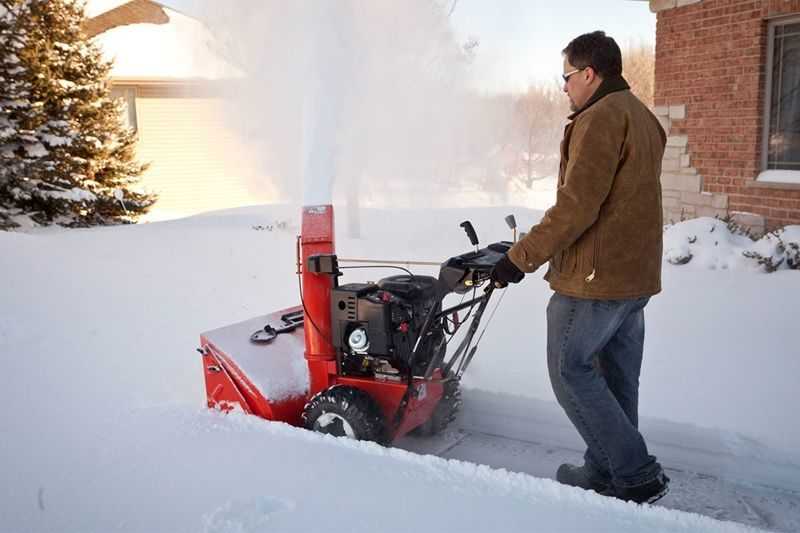 Лопата для уборки снега на колесах электромаш