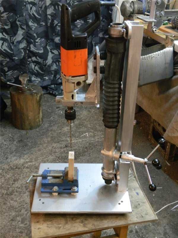 Мини-дрель своими руками: как сделать устройство из моторчика по схеме? самодельная ручная дрель из блендера в домашних условиях