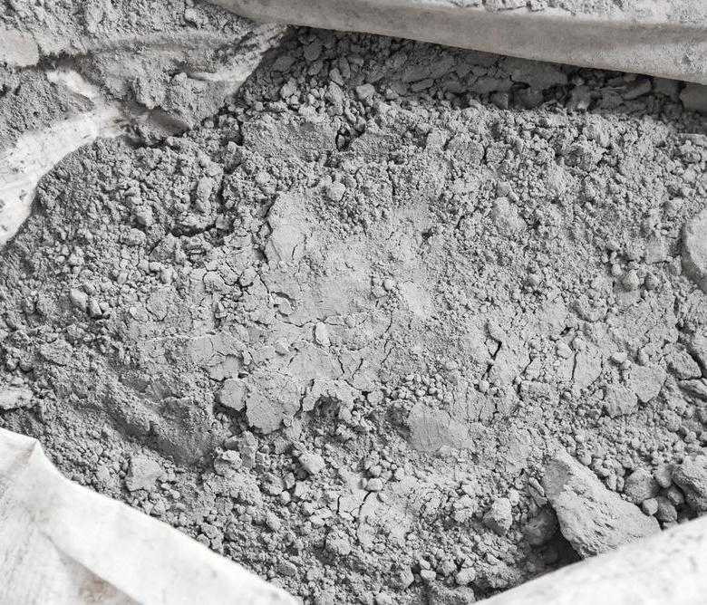Глиноземистый цемент: состав, свойства и характеристики, применение, цены