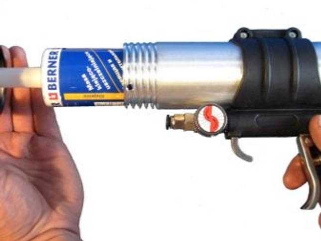 Пистолет для выдавливания герметика: пневматический и для .