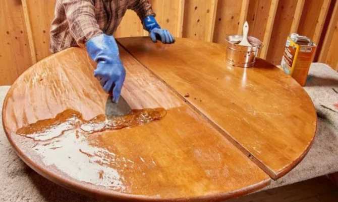 Как снять лак с деревянной поверхности в домашних условиях? чем смыть средство с дерева, как удалить старый лак