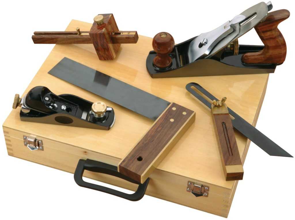 Инструменты плотника