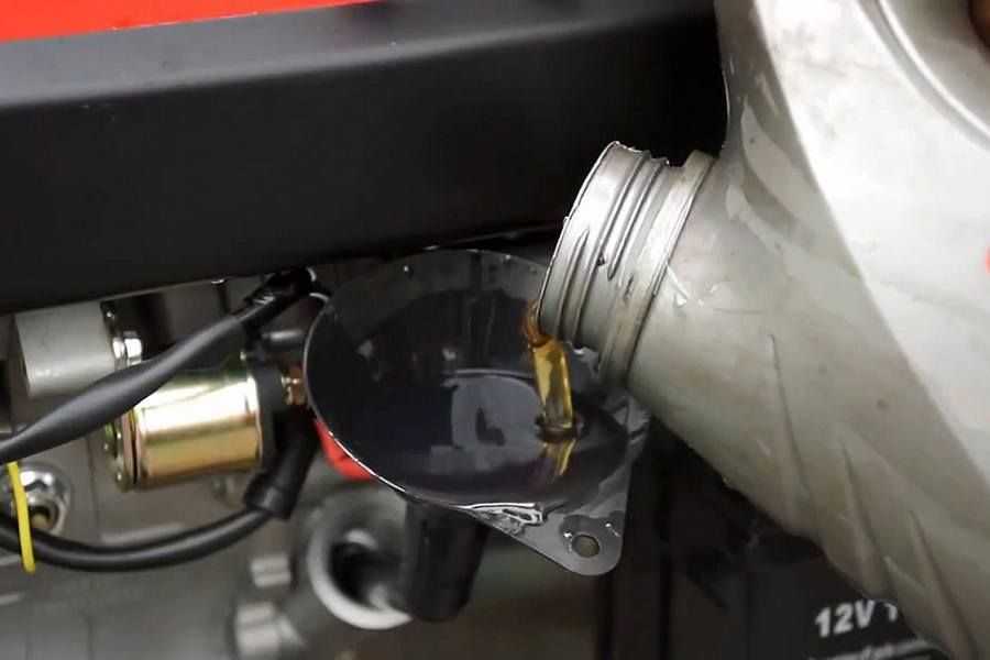 Масло для мотоблока: какое лучше заливать в редуктор? как залить 4-тактное моторное масло в двигатель? замена трансмиссионного масла