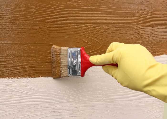 Краска для дерева: краска в баллончиках без запаха для внутренних работ, каким составом красить деревянные двери