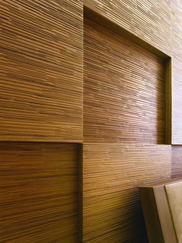 Отделка деревом стен: декоративная облицовка рейками для внутренней обшивки в квартире, варианты обшивки диагонально или вертикально или стена из спилов своими руками