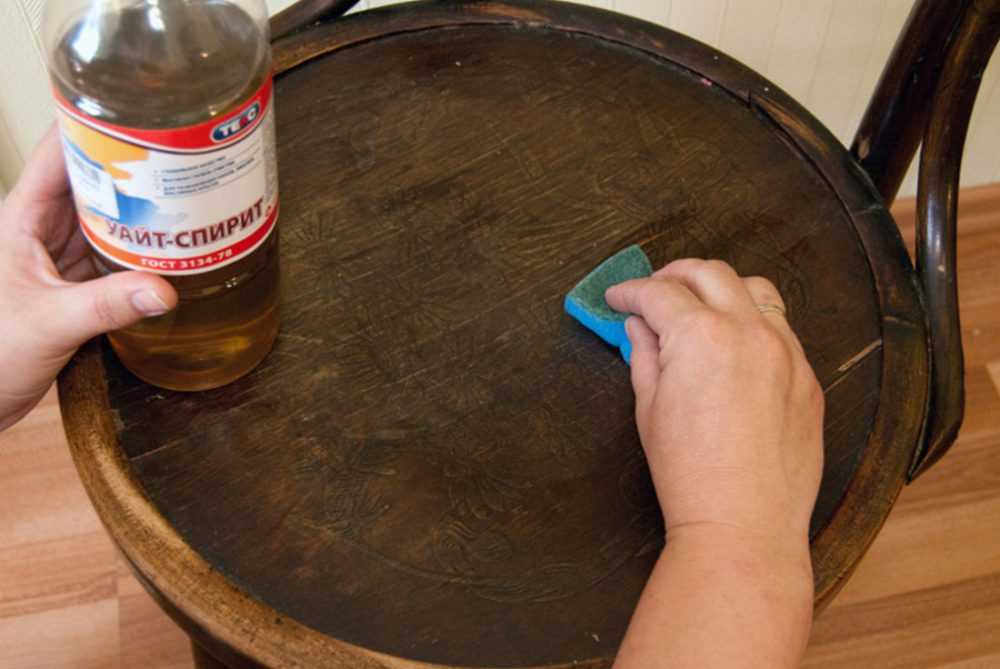 Как снять лак с деревянной поверхности в домашних условиях? чем смыть средство с дерева, как удалить старый лак