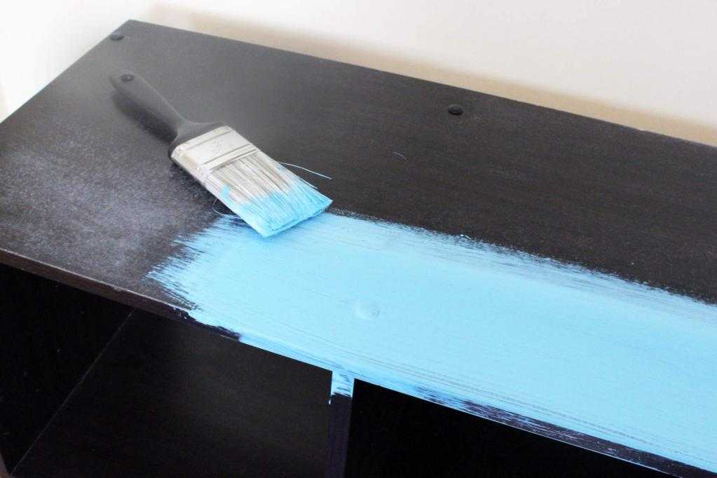 Как покрасить полированную мебель своими руками?
