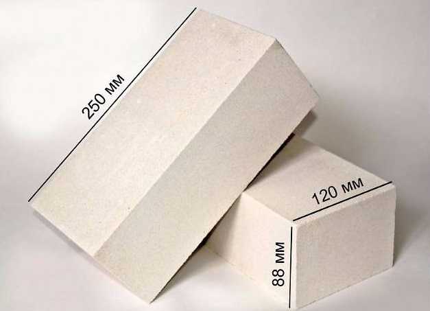 Размер силикатного кирпича: длина и высота стандартного белого одинарного изделия, стандарт веса утолщенного газосиликатного стройматериала