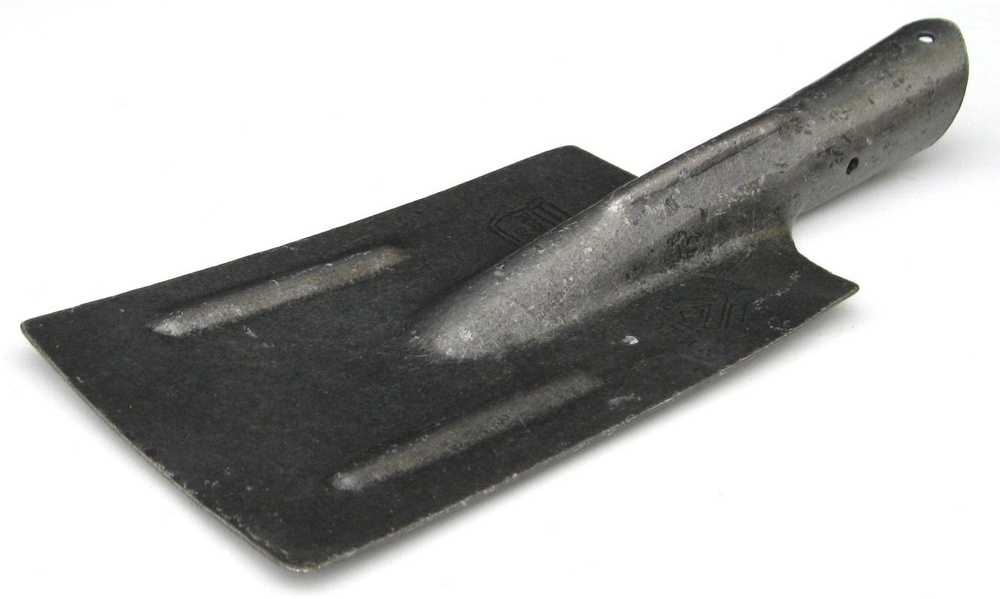 Лопата породная рельсовая сталь