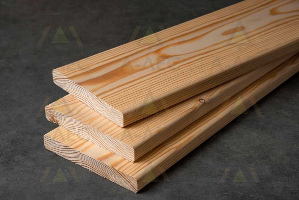 Погонажные изделия из дерева востребованы. Какие есть разновидности Как осуществляется производство деревянного погонажа Где применяют погонаж из лиственницы и дуба