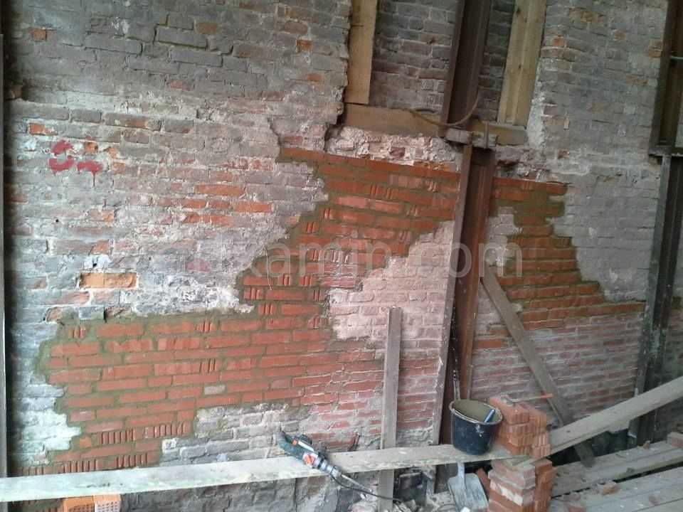 Инъектирование кирпичной кладки: ремонт и реставрация стен с отдельными местами кирпичной кладки